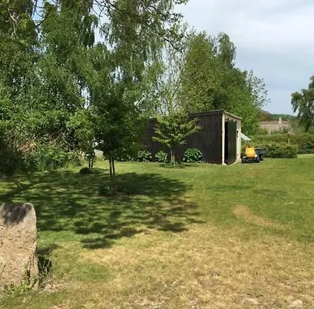 Дом отдыха 10 Bed Holiday On Aeroe Leby